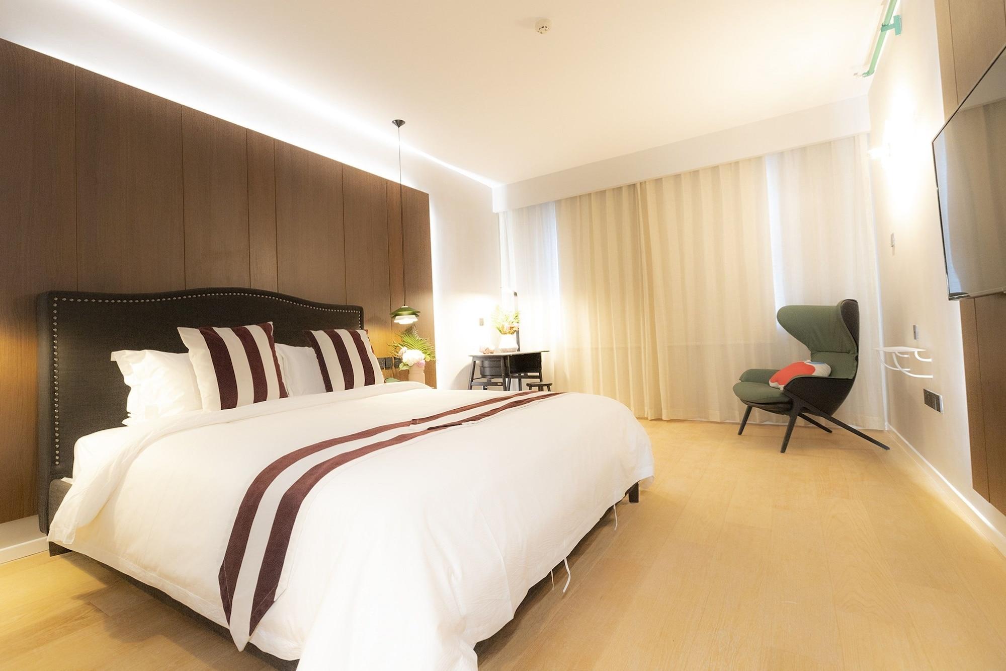 Qingdao The Castle Hotel Bagian luar foto